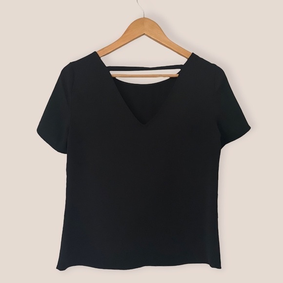 Dynamite Short Sleeve Top - Picture 4 of 8